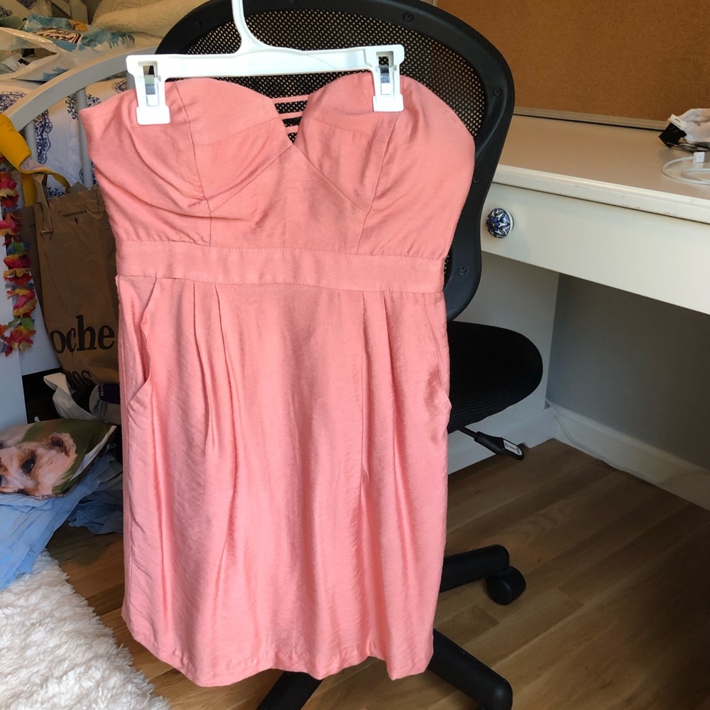BCBGeneration Peach Strapless Mini Dress Size 2